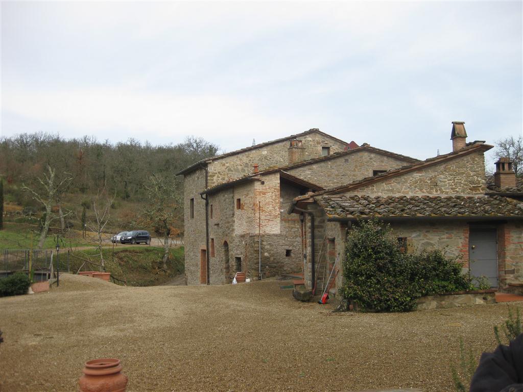 SaleFarmhousesBucine